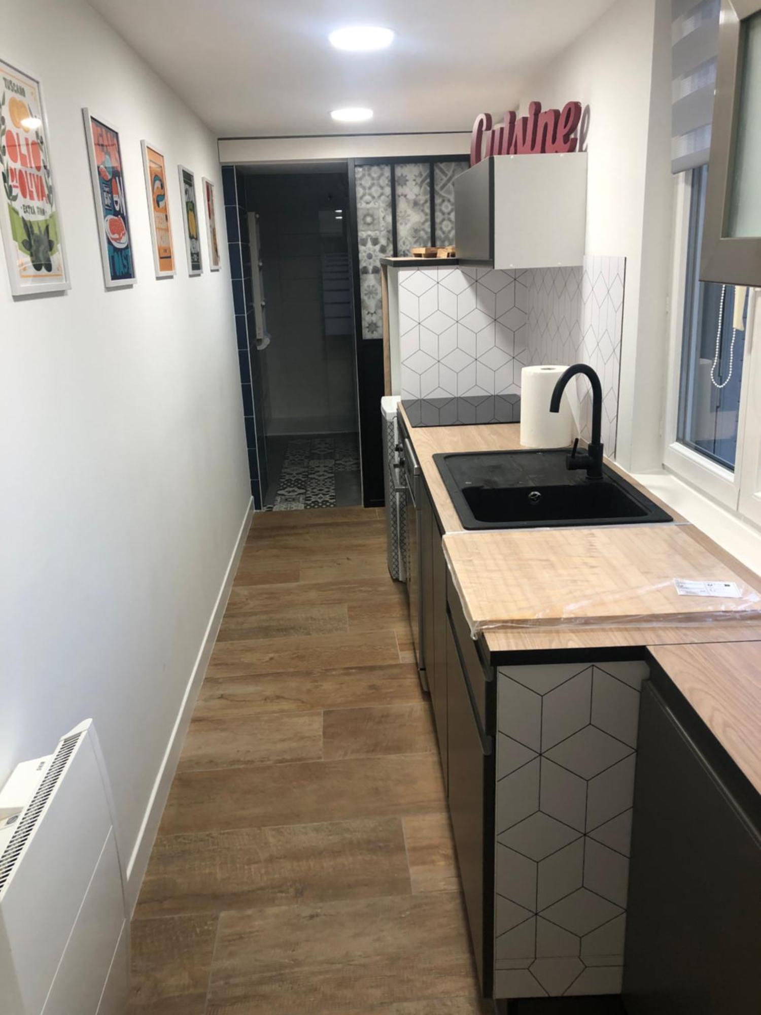 Апартаменти Meubles Deco Fab - Plancha Люксей-ле-Бен Екстер'єр фото